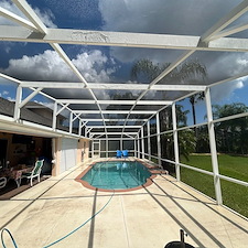 Safest-pool-cage-cleaning-company-in-port-orange-fl 0